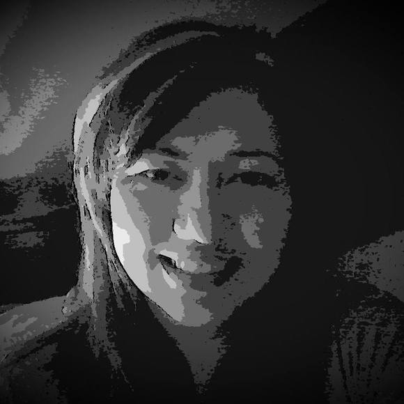 Meet your Posher, Lynda - Picture 1 of 1